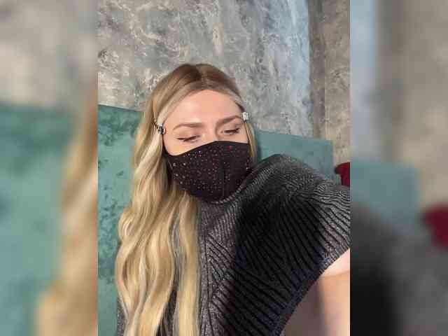 linaaaz, live webcam girl, age 24, from Россия, streaming now, anaal spelen, kontneuken