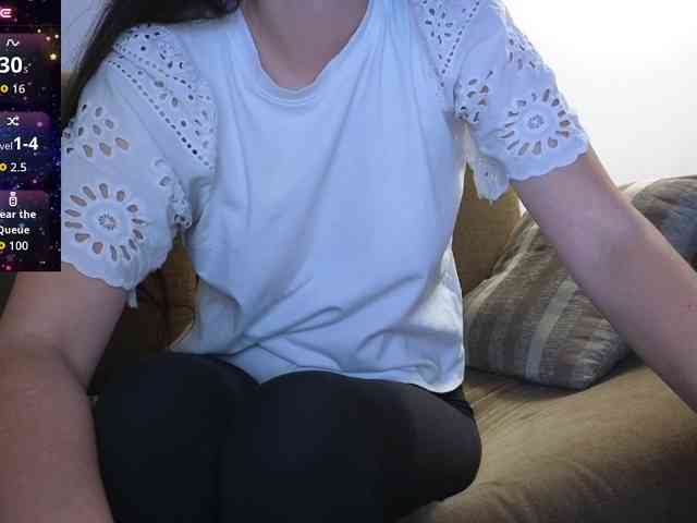 MissSmith, live webcam girl, age 25, from Россия, streaming now, kontneuken, kont op mond