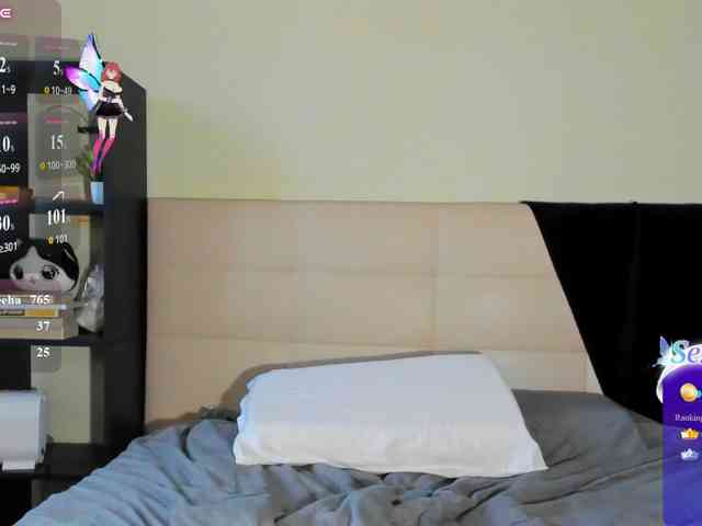 SilasCoraline, live webcam girl, age 20, from LATVIA, streaming now, pijpbeurt, camshow