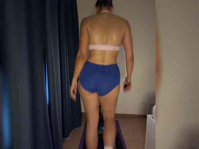 -Viki-, live webcam girl, age 28, streaming now, anaal spelen, chatten