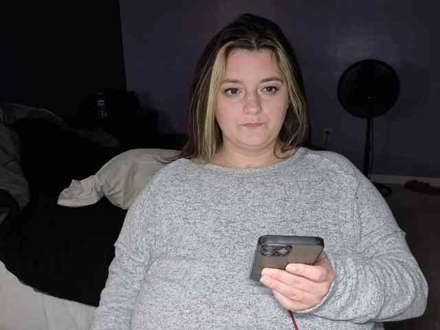 maramaze, live webcam girl, age 30, from UNITED STATES, streaming now, camshow, chatten