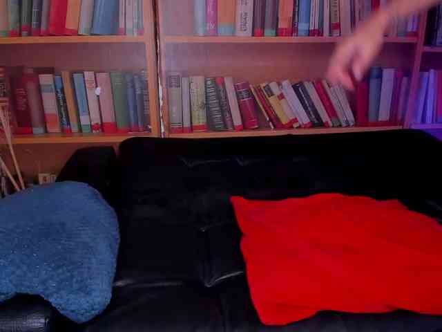 Shyfantasies, live webcam girl, age 18, from COLOMBIA, streaming now, trio, kontvingeren