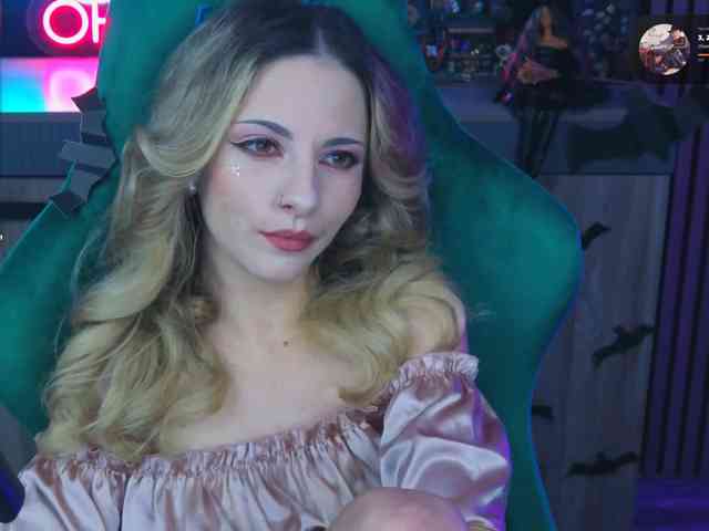 Dark_Soul, live webcam girl, age 22, from Россия, streaming now, kontvingeren, pijpbeurt