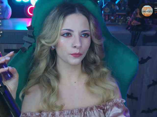 Dark_Soul, live webcam girl, age 22, from Россия, streaming now, kontvingeren, pijpbeurt
