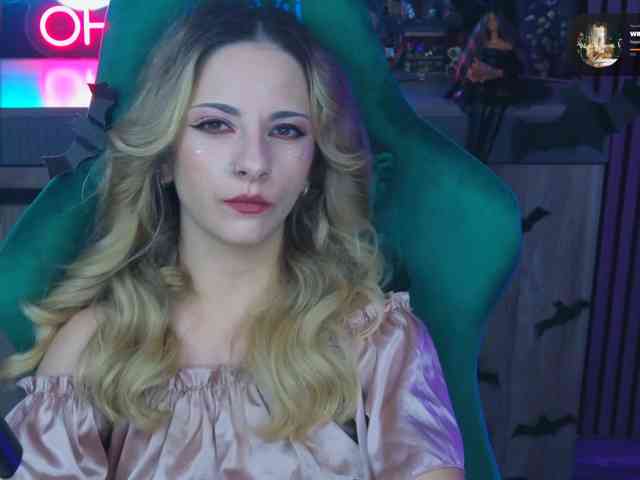 Dark_Soul, live webcam girl, age 22, from Россия, streaming now, kontvingeren, pijpbeurt