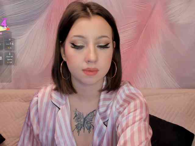 PYAVKA, live webcam girl, age 18, from GERMANY, streaming now, anaal spelen, kontvingeren