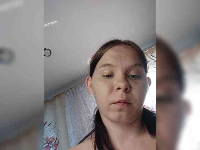 Kisa-malaya, live webcam girl, age 20, from Россия, streaming now, anaal spelen, kontvingeren