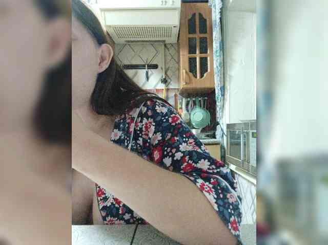 Kisa-malaya, live webcam girl, age 20, from Россия, streaming now, anaal spelen, kontvingeren
