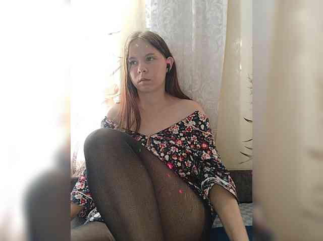 Kisa-malaya, live webcam girl, age 20, from Россия, streaming now, anaal spelen, kontvingeren