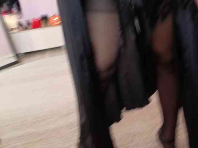 LadyMariaNylons, live webcam girl, age 39, from Россия, streaming now, anaal spelen, dansen