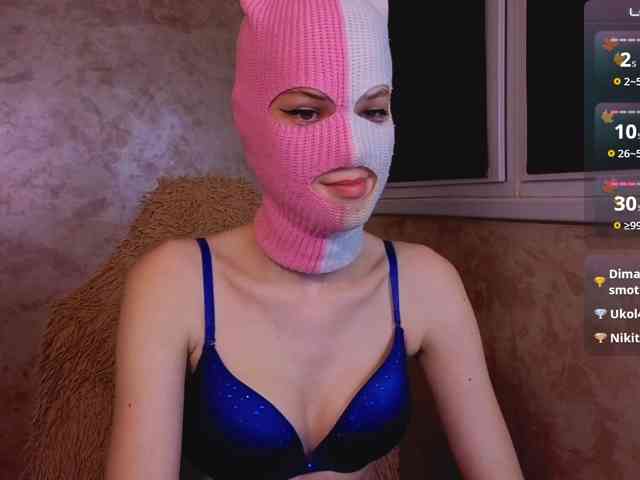 Domiiiniiicana, live webcam girl, age 23, streaming now, anaal spelen, pijpbeurt