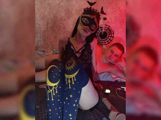 Chpokitwoki, live webcam girl, age 23, from Россия, streaming now, anaal spelen, kontvingeren