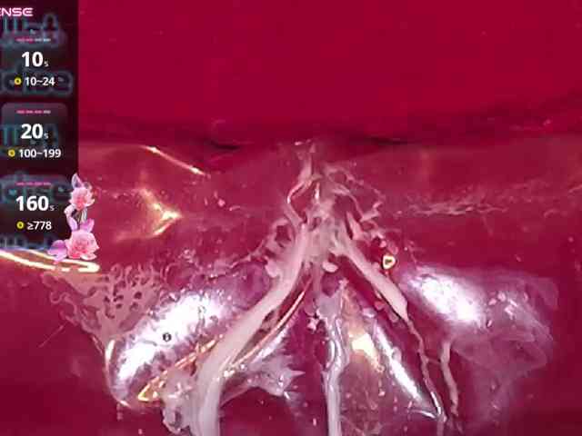 queensquirtluna, live webcam girl, age 36, from COLOMBIA, streaming now, anaal spelen, kontneuken