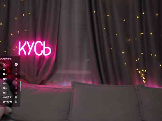 Rita_, live webcam girl, age 30, from Россия, streaming now, pijpbeurt, chatten