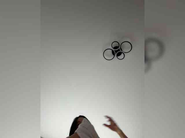 Potifays, live webcam girl, age 23, from BONGACAM, streaming now, pijpbeurt, chatten