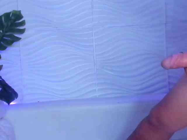 Highcouple11, live webcam girl, age 31, from COLOMBIA, streaming now, anaal spelen, aziatische massage