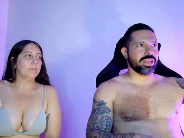 FLC, live webcam girl, age 30, from COLOMBIA, streaming now, anaal spelen, kontvingeren