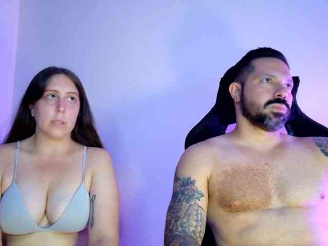 FLC, live webcam girl, age 30, from COLOMBIA, streaming now, anaal spelen, kontvingeren