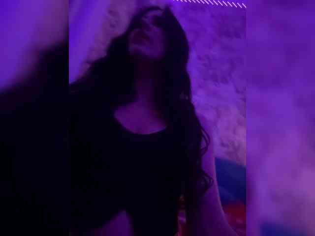 MarKaa0, live webcam girl, age 25, from Россия, streaming now, pijpbeurt, kontneuken