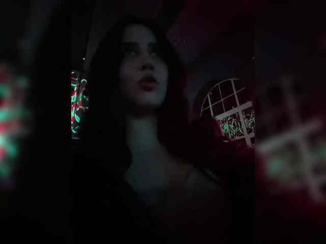 MarKaa0, live webcam girl, age 25, from Россия, streaming now, pijpbeurt, kontneuken