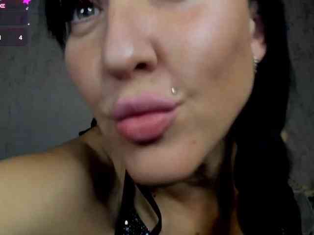 JuliaGramm81a, live webcam girl, age 45, from Украина, streaming now, anaal spelen, kontneuken