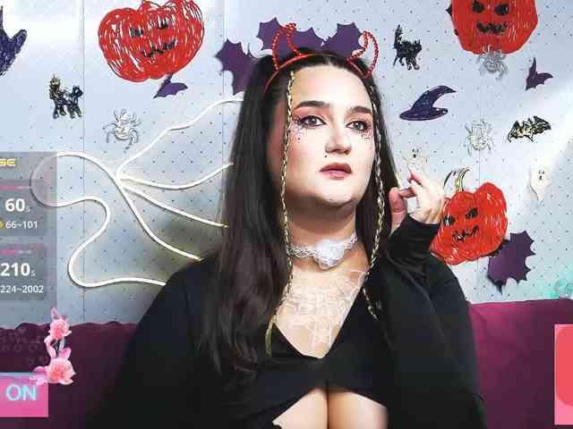 Lina_-, live webcam girl, age 30, from BONGA, streaming now, camshow, chatten