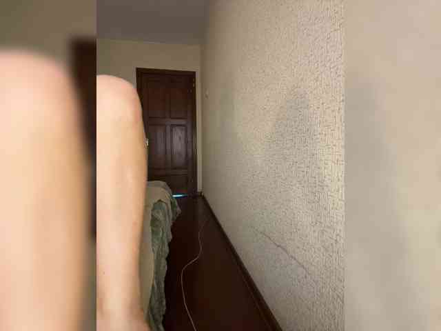 Rainey_, live webcam girl, age 28, from Россия, streaming now, pijpbeurt, dildo spelen