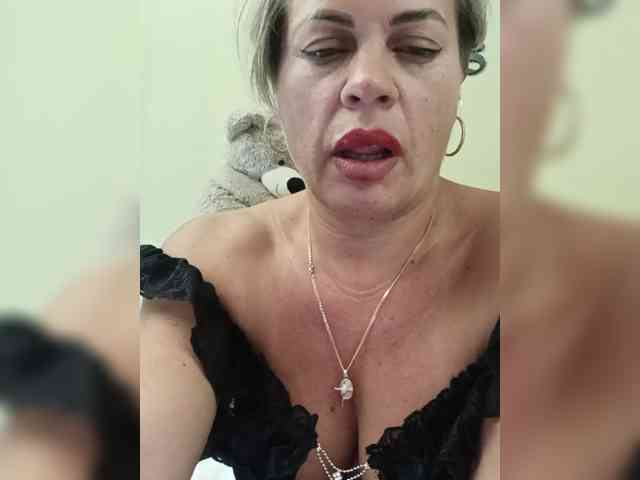 murr-kitty, live webcam girl, age 44, from Украина, streaming now, chatten, dansen