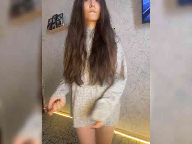 kiskamaaaaa, live webcam girl, age 20, from Россия, streaming now, pijpbeurt, chatten