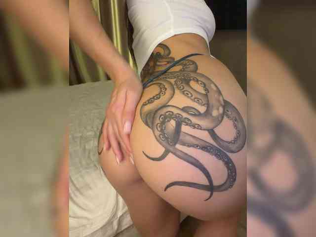 __________Z______00, live webcam girl, age 19, from USA, streaming now, chatten, dansen