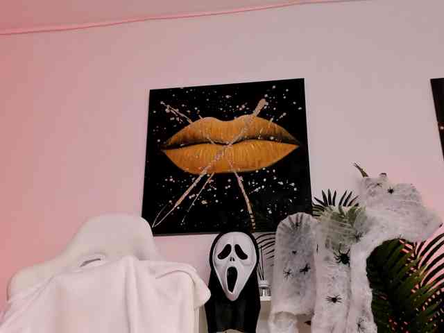 AnyssyaHot, live webcam girl, age 27, streaming now, anaal spelen, kontneuken
