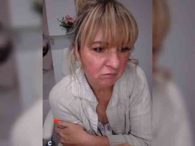 Lady_Tatyana, live webcam girl, age 35, from Россия, streaming now, kontneuken, ballikken