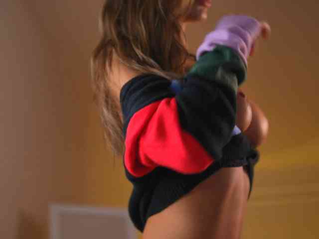 KyssaraPlay, live webcam girl, age 21, from USA, streaming now, pijpbeurt, camshow