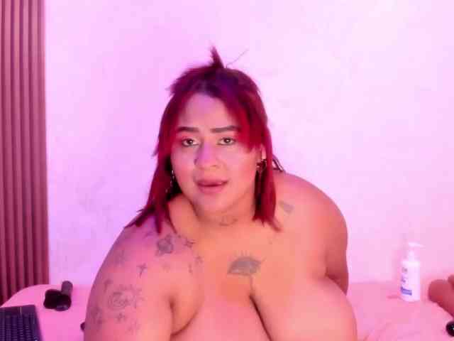 CynthiaGale, live webcam girl, age 22, from COLOMBIA, streaming now, anaal spelen, aziatische massage
