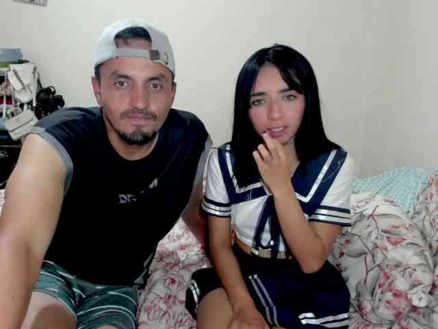 MEGANGREY21, live webcam girl, age 28, from COLOMBIA, streaming now, kontneuken, pijpen