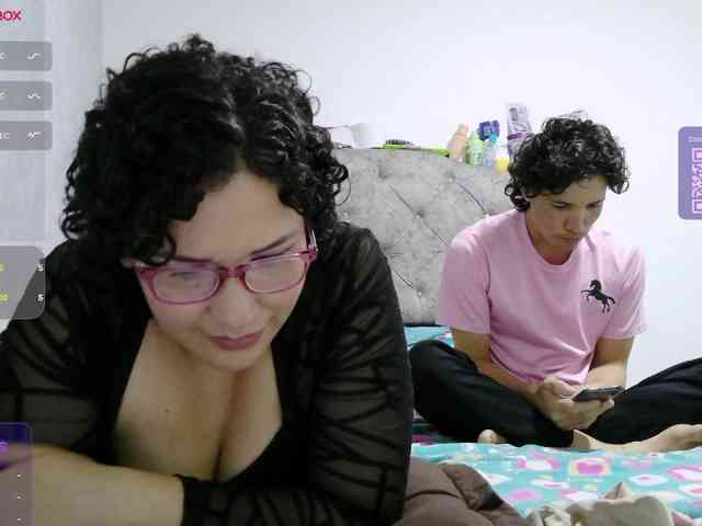 washintonredskins, live webcam girl, age 28, from COLOMBIA, streaming now, anaal spelen, kontlikken
