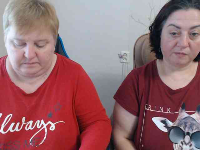 XMollyJaneEX, live webcam girl, age 39, from POLAND, streaming now, kontlikken, chatten