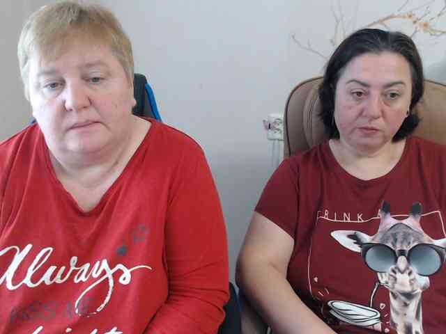 XMollyJaneEX, live webcam girl, age 39, from POLAND, streaming now, kontlikken, chatten