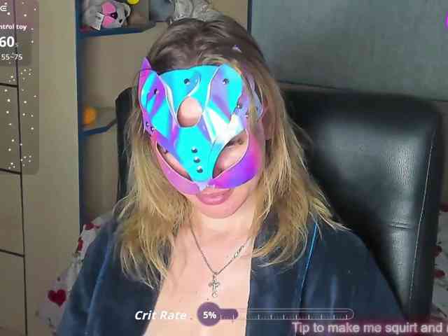 CelineReyys, live webcam girl, age 27, from UKRAINE, streaming now, anaal spelen, kontneuken
