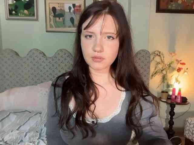 Try001, live webcam girl, age 21, from RUSSIA, streaming now, kontvingeren, pijpbeurt