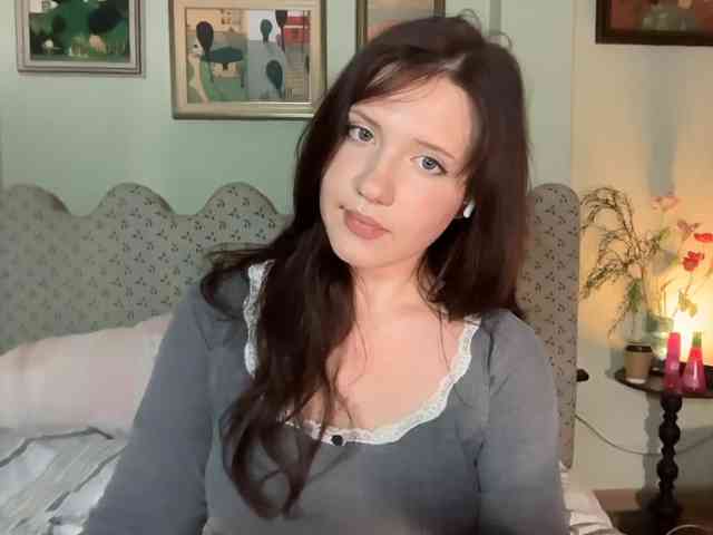 Try001, live webcam girl, age 21, from RUSSIA, streaming now, kontvingeren, pijpbeurt