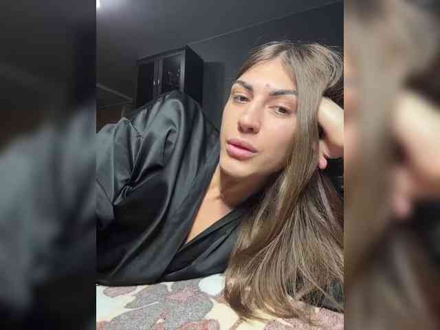 KamillaRuss, live webcam girl, age 30, from Россия, streaming now, anaal spelen, kontvingeren