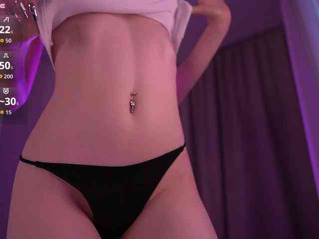 HoneyAhegao, live webcam girl, age 18, from FRANCE, streaming now, chatten, dansen