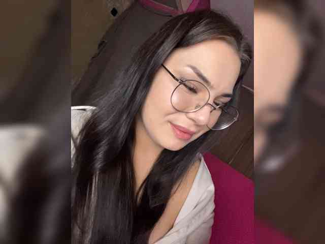 FAMILY707, live webcam girl, age 24, from Россия, streaming now, kontlikken, ballikken