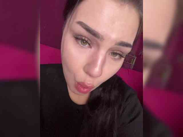 FAMILY707, live webcam girl, age 24, from Россия, streaming now, kontlikken, ballikken