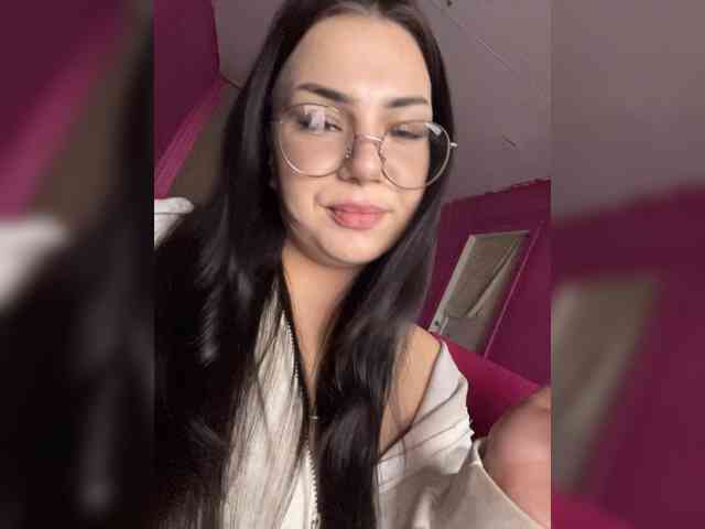 FAMILY707, live webcam girl, age 24, from Россия, streaming now, kontlikken, ballikken