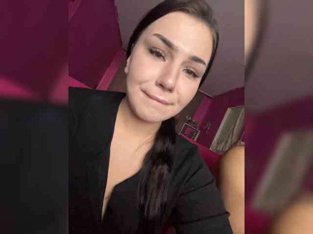 FAMILY707, live webcam girl, age 24, from Россия, streaming now, kontlikken, ballikken