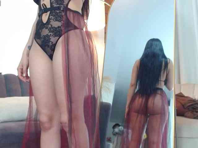 wanda-and-cosmo, live webcam girl, age 24, from COLOMBIA, streaming now, anaal spelen, aziatische massage