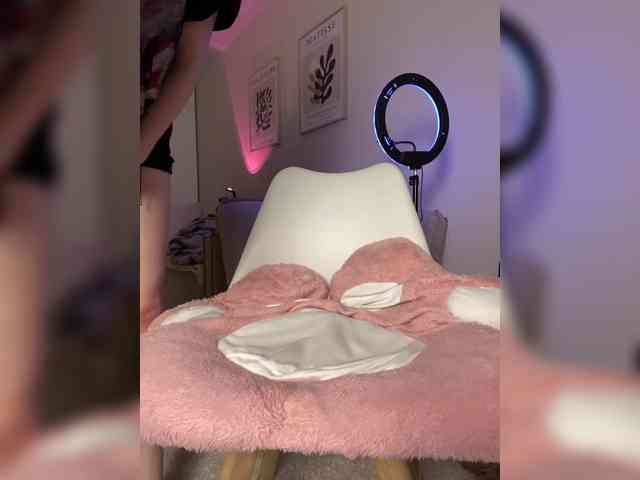 sashhhkino, live webcam girl, age 22, streaming now, anaal spelen, kontvingeren