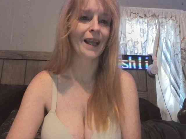 BeautyQueenMa, live webcam girl, age 45, from UNITED STATES, streaming now, camshow, chatten